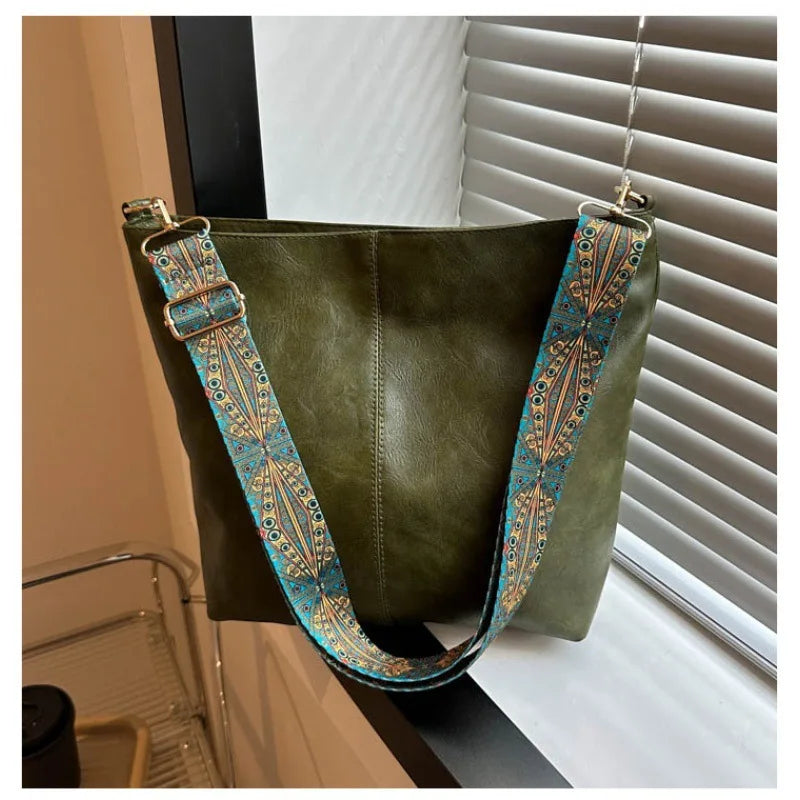 Tote Bag with Shoulder Strap – Freya