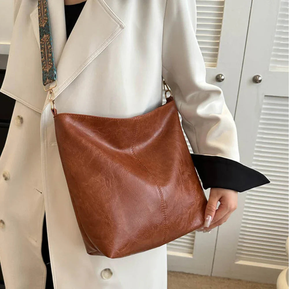 Tote Bag with Shoulder Strap – Freya